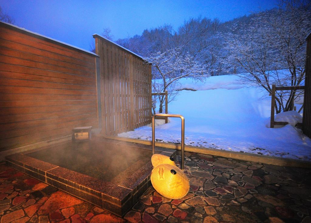 Izumigo Takayama Dog Paradise Hotel Екстериор снимка
